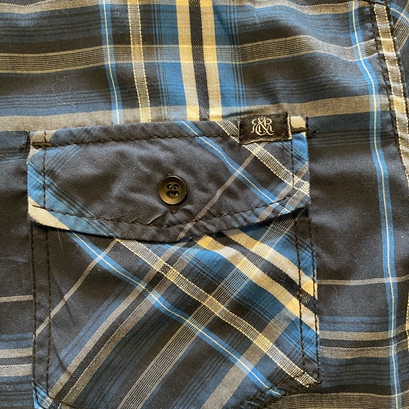 Blue plaid Rock & Republic short sleeve button up shirt, Sz. Small - Picture 2 of 5